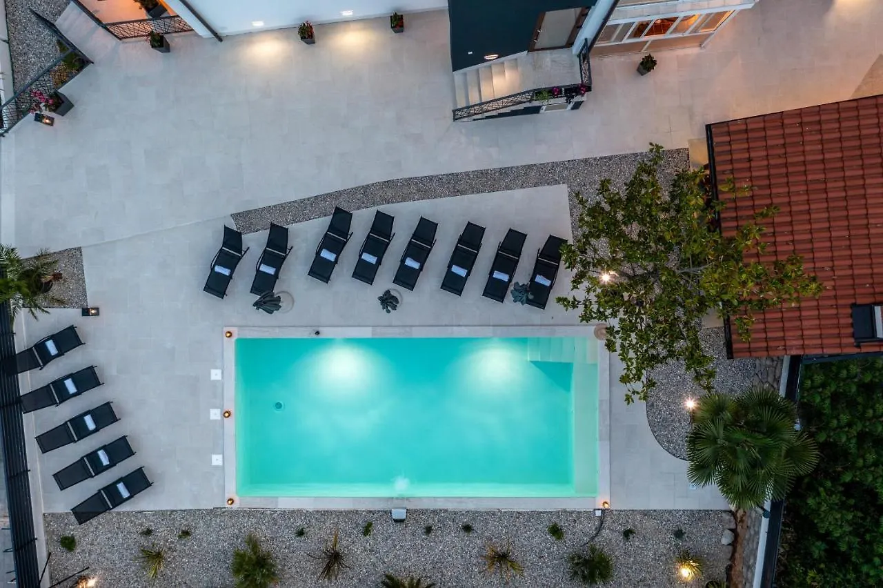 Villa Adriatic, Apartment Enio With Swimming Pool, Panoramic Sew View, Free Parking Icici