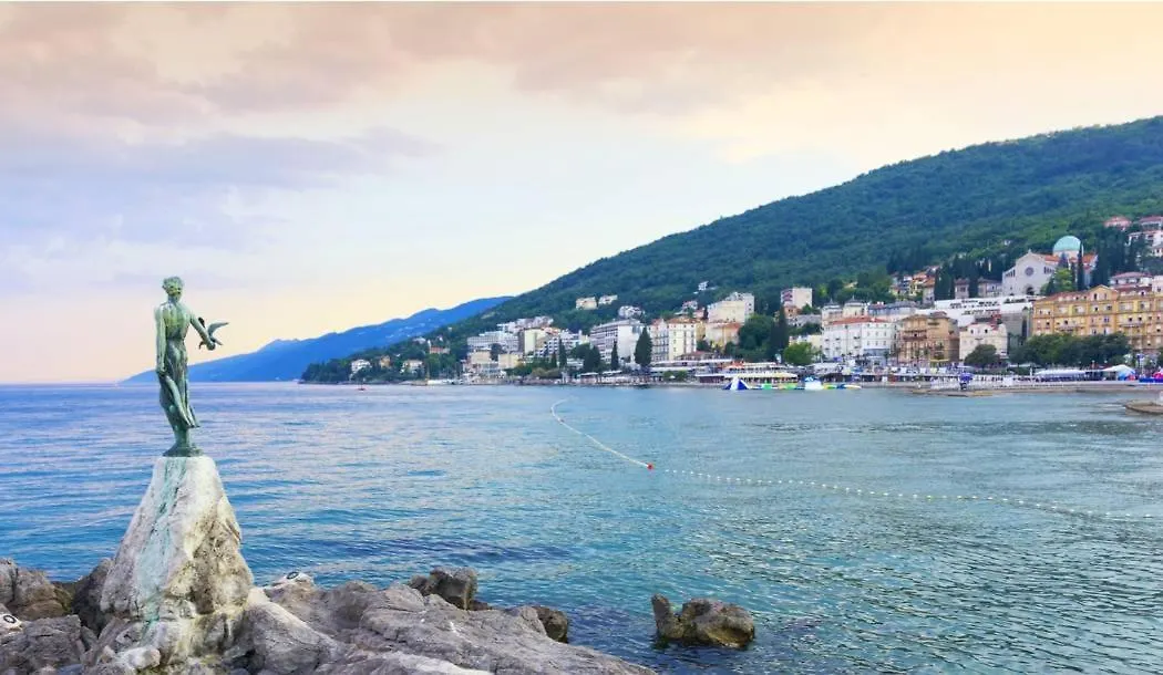 Villa Adriatic, Apartment Enio With Swimming Pool, Panoramic Sew View, Free Parking Ičići Kroatien