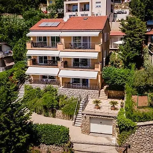  Apartment Slavica